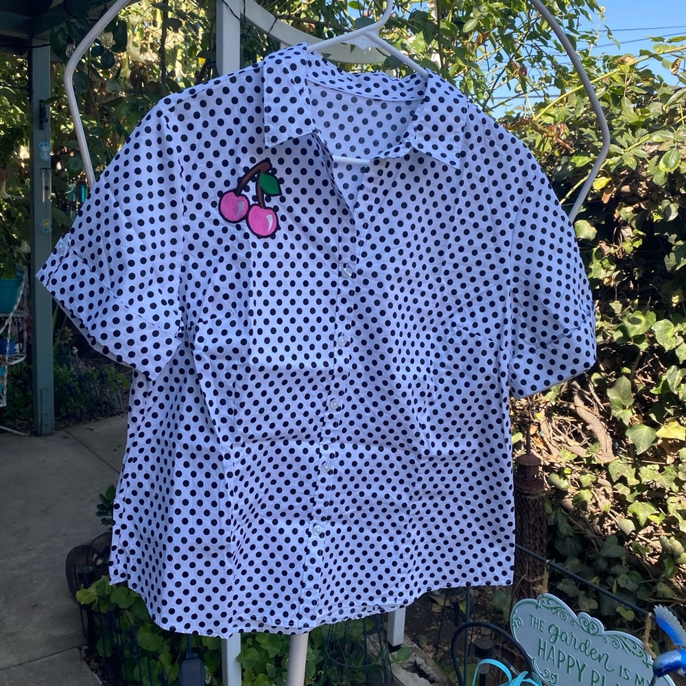 Polka Dot Short-Sleeve Button Shirt with Cherry Patch - White/Black